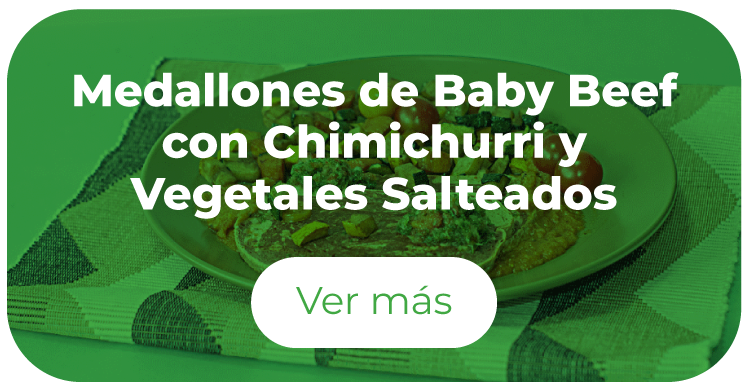 Medallones-de-Baby-Beef-con-Chimichurri-y-Vegetales-Salteados